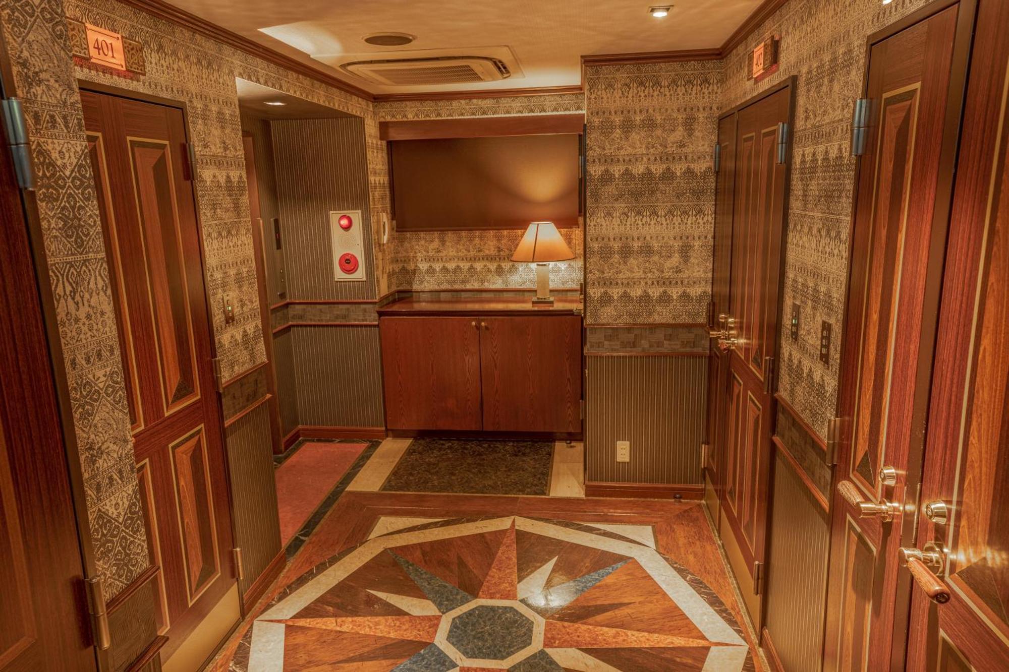 Hotel Salle De Bain (Adults Only) Ōsaka Exterior foto