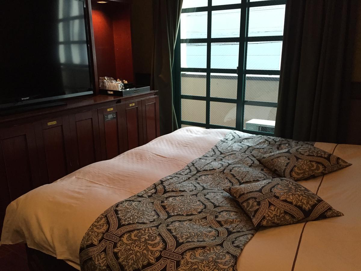 Hotel Salle De Bain (Adults Only) Ōsaka Zimmer foto